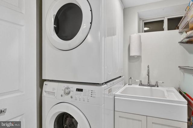 312 LINCOLN AVE, Falls Church, VA 22046