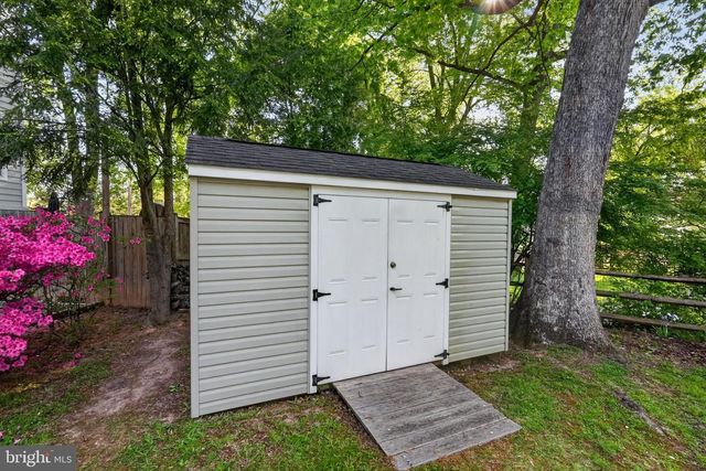 312 LINCOLN AVE, Falls Church, VA 22046