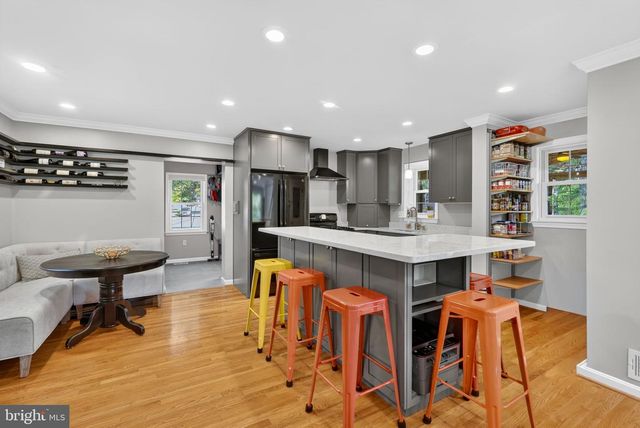 312 LINCOLN AVE, Falls Church, VA 22046