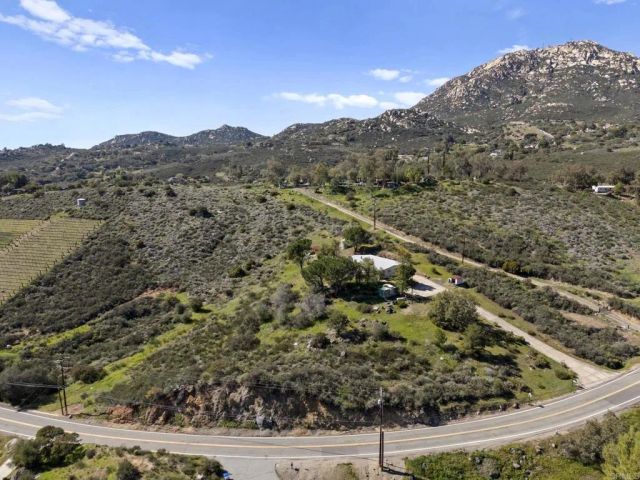 2524 Honey Springs Road, Jamul, CA 91935
