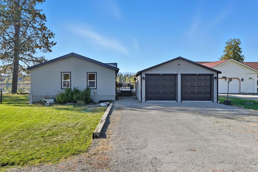 1481 Lenora Dr, Usk, WA 99180