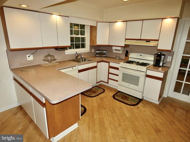 308 E 14TH ST, New Castle, DE 19720