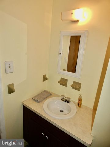 308 E 14TH ST, New Castle, DE 19720