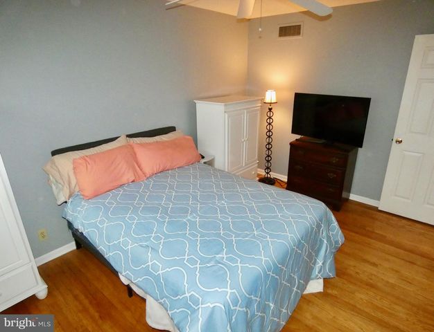 308 E 14TH ST, New Castle, DE 19720