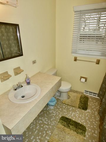 308 E 14TH ST, New Castle, DE 19720