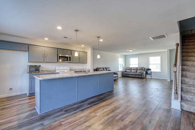 7085 Luna Mae Court, Boiling Springs, SC 29361