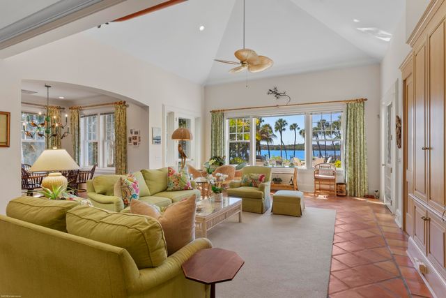 228 S Beach Road, Jupiter Island, FL 33455