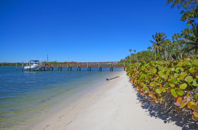 228 S Beach Road, Jupiter Island, FL 33455