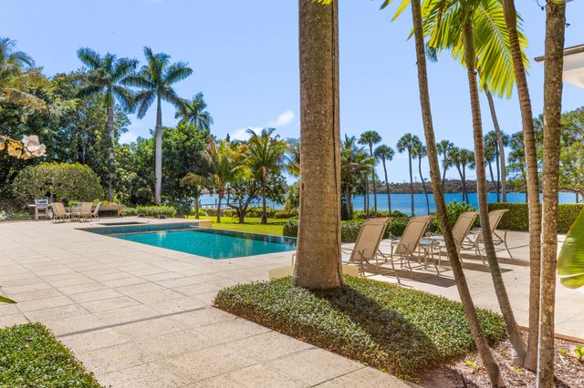 228 S Beach Road, Jupiter Island, FL 33455