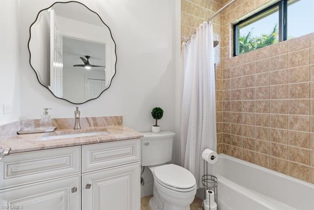 18610 Verona Lago DR, Miromar Lakes, FL 33913