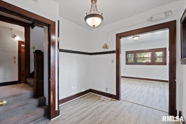 1134 TREMONT Avenue, Davenport, IA 52803