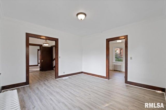 1134 TREMONT Avenue, Davenport, IA 52803