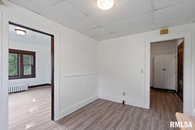 1134 TREMONT Avenue, Davenport, IA 52803