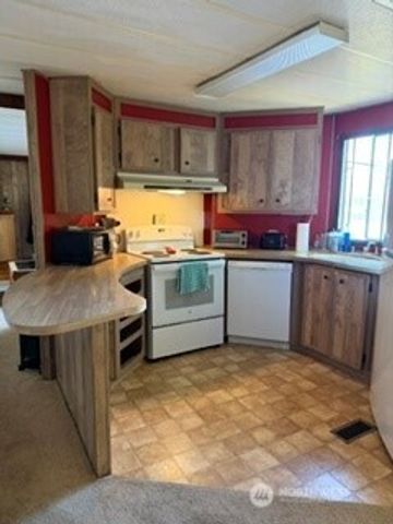 2509 142nd Avenue SW, Lakebay, WA 98349