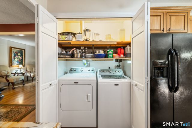 105 Inwood Lane, Bristol, CT 06010