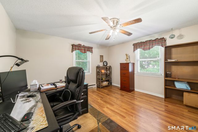 105 Inwood Lane, Bristol, CT 06010