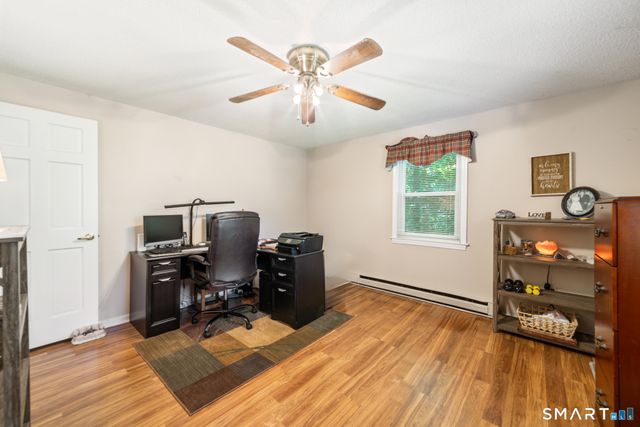 105 Inwood Lane, Bristol, CT 06010