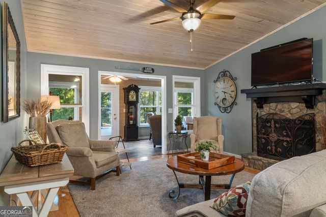 222 Jessica Drive, Wedowee, AL 36278