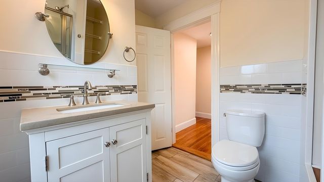 114 Curve St, Dedham, MA 02026