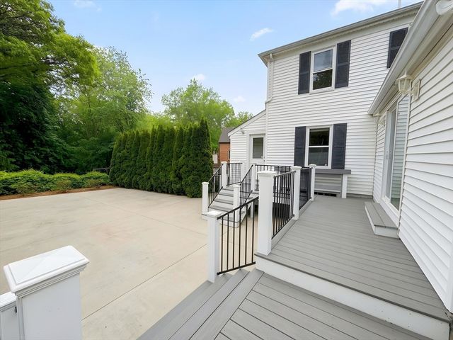 114 Curve St, Dedham, MA 02026