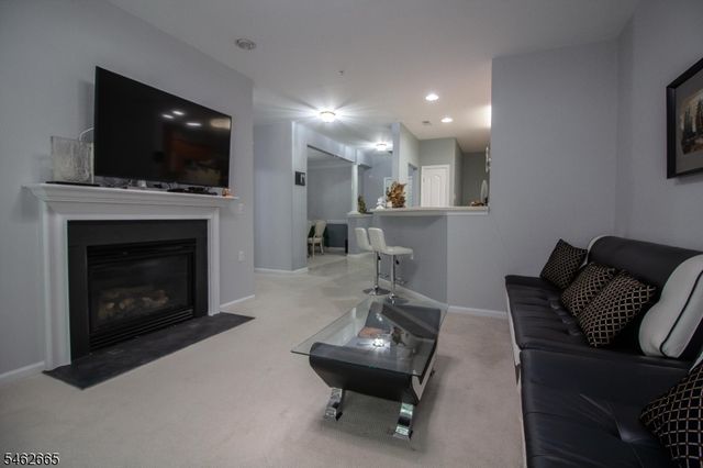 2202 Avery Ct, Franklin Twp., NJ 08873