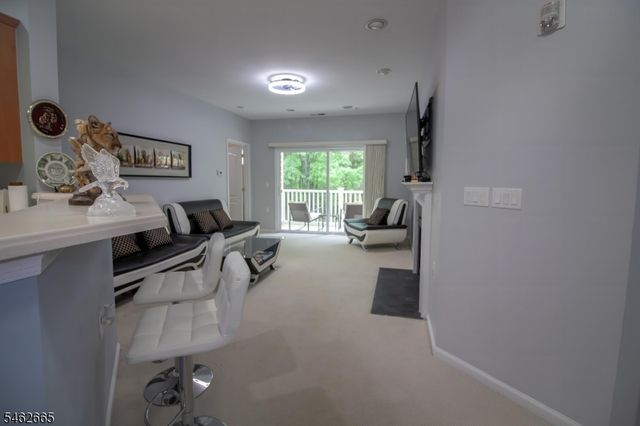2202 Avery Ct, Franklin Twp., NJ 08873