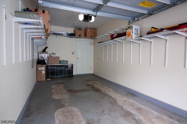 2202 Avery Ct, Franklin Twp., NJ 08873