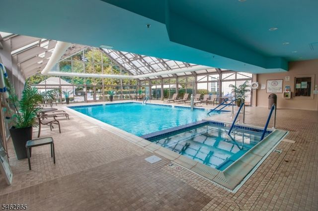 2202 Avery Ct, Franklin Twp., NJ 08873
