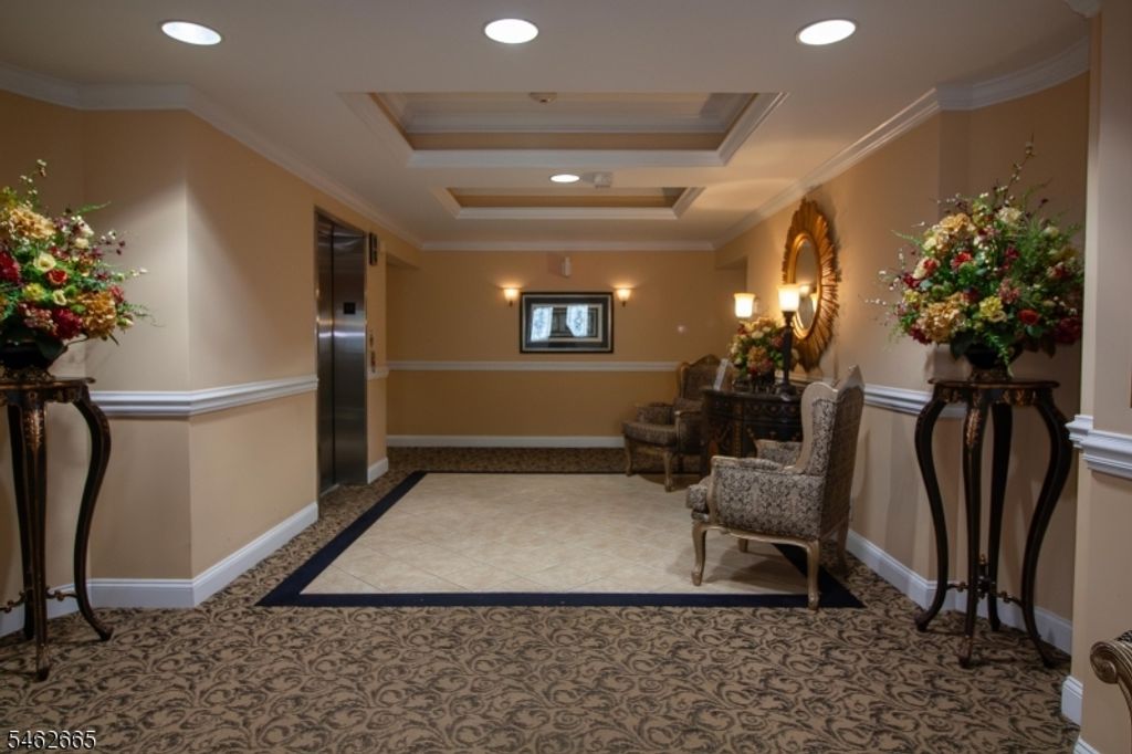 2202 Avery Ct, Franklin Twp., NJ 08873 — photo 2