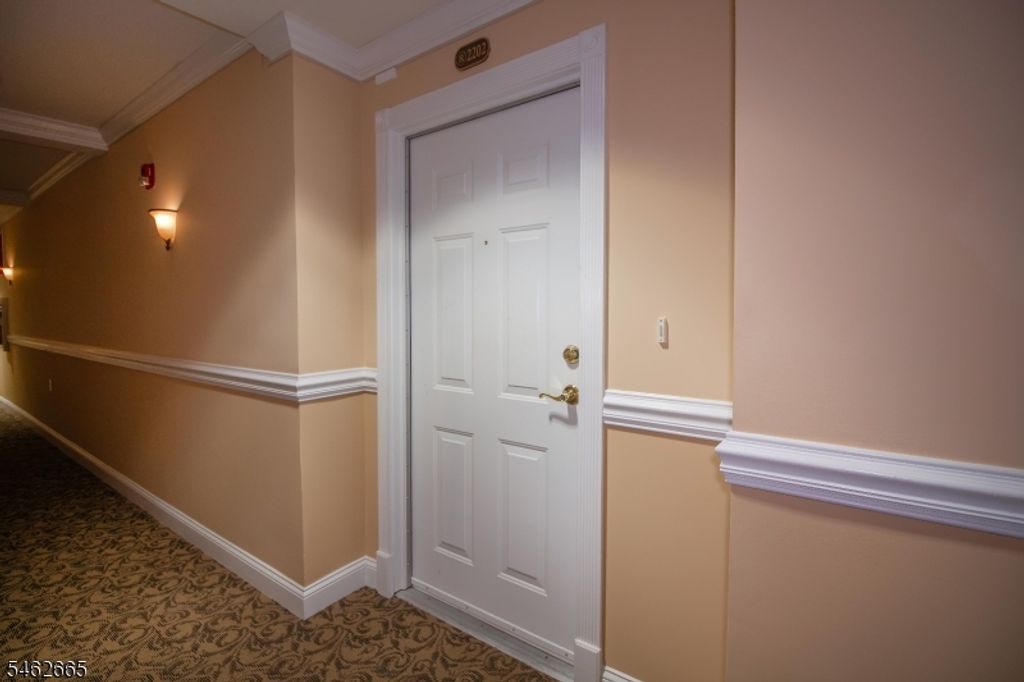 2202 Avery Ct, Franklin Twp., NJ 08873 — photo 4