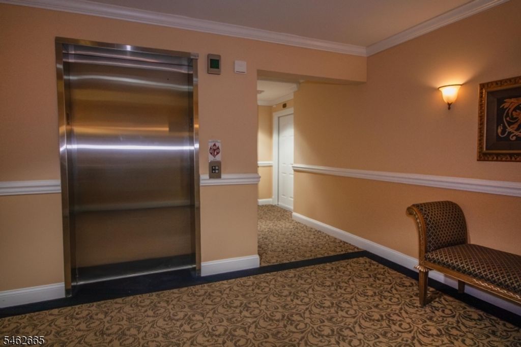 2202 Avery Ct, Franklin Twp., NJ 08873 — photo 5