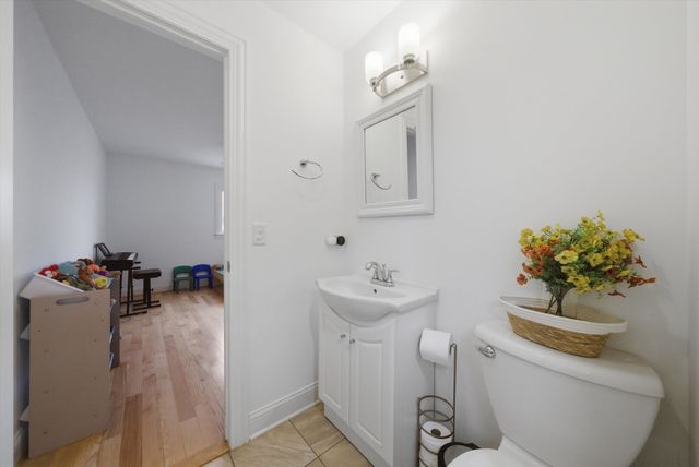 10608 Drummond Avenue, Melrose Park, IL 60164