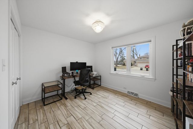 10608 Drummond Avenue, Melrose Park, IL 60164