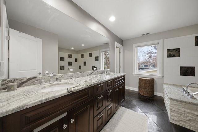 10608 Drummond Avenue, Melrose Park, IL 60164