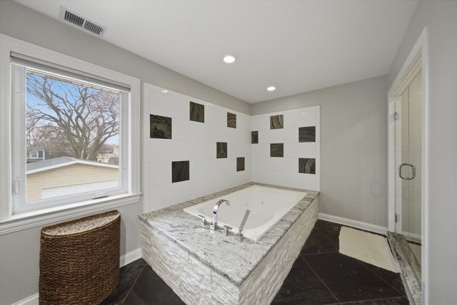 10608 Drummond Avenue, Melrose Park, IL 60164