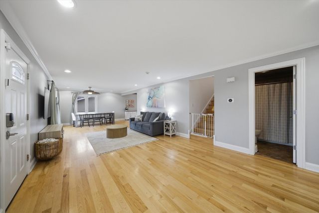 10608 Drummond Avenue, Melrose Park, IL 60164