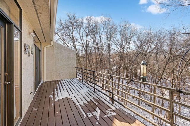 11832 Bren Road, Hopkins, MN 55343