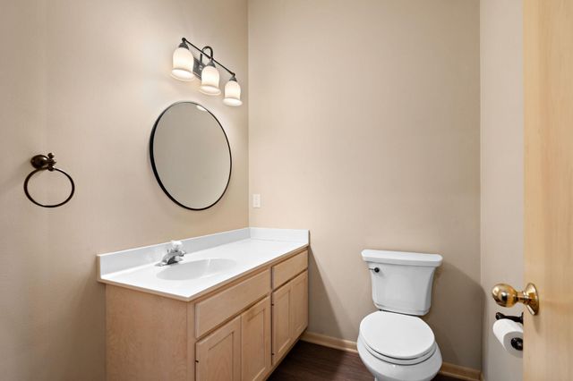 11832 Bren Road, Hopkins, MN 55343