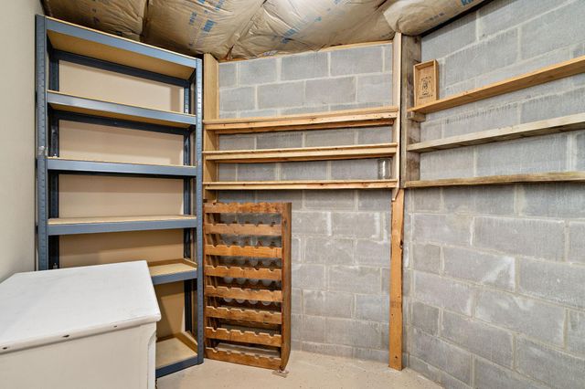 11832 Bren Road, Hopkins, MN 55343