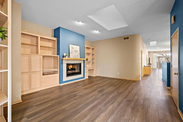 11832 Bren Road, Hopkins, MN 55343