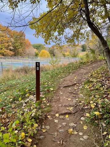 11832 Bren Road, Hopkins, MN 55343