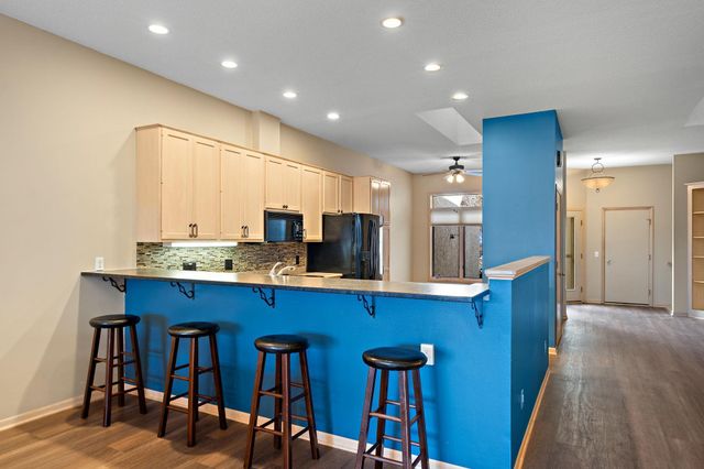 11832 Bren Road, Hopkins, MN 55343