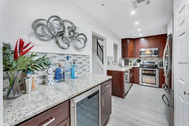 563 NORTHBRIDGE DRIVE, Altamonte Springs, FL 32714