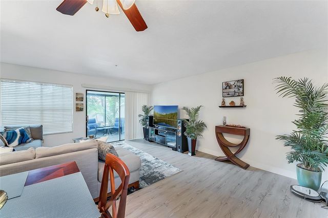 563 NORTHBRIDGE DRIVE, Altamonte Springs, FL 32714