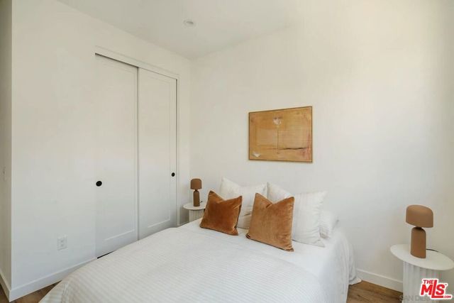 3868 N Riley Lane, Los Angeles, CA 90065