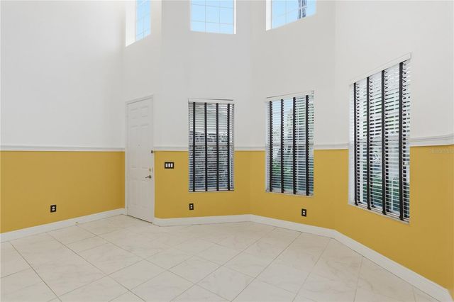 18032 MALAKAI ISLE DRIVE, Tampa, FL 33647