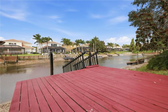 18032 MALAKAI ISLE DRIVE, Tampa, FL 33647