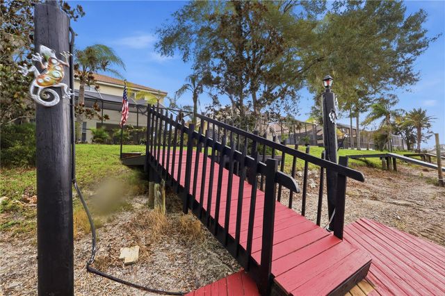 18032 MALAKAI ISLE DRIVE, Tampa, FL 33647