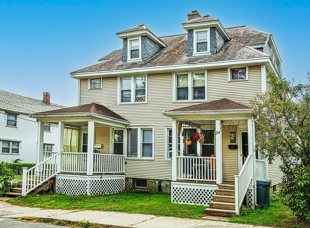 104-106 Everett St., Easthampton, MA 01027