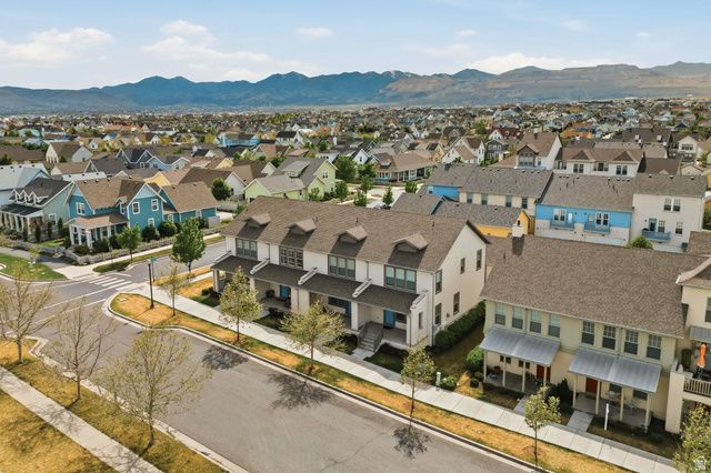 10574 S OQUIRRH LAKE RD, South Jordan, UT 84009